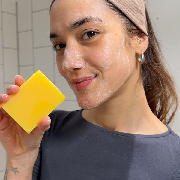 JABÓN DE CÚRCUMA 100% NATURAL ❌PAGA 2 LLEVA 3